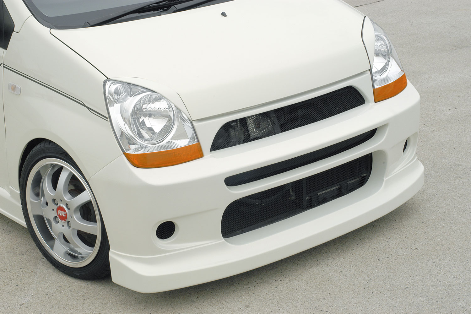 CROSS EURO STYLE ミラアヴィ （L250S/L260S） アイ 